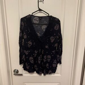 torrid Navy skull Tie-Front V-Neck linen